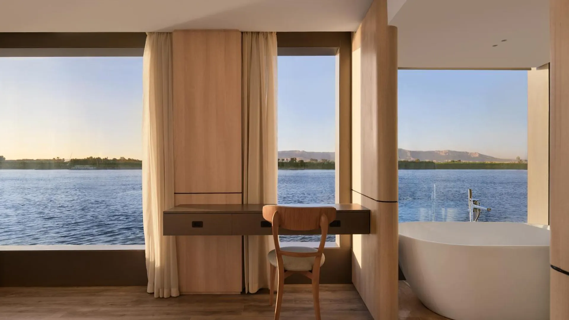 Szálloda Aqua The Dahabeya - Mondays From Luxor - Available For Private Bookings