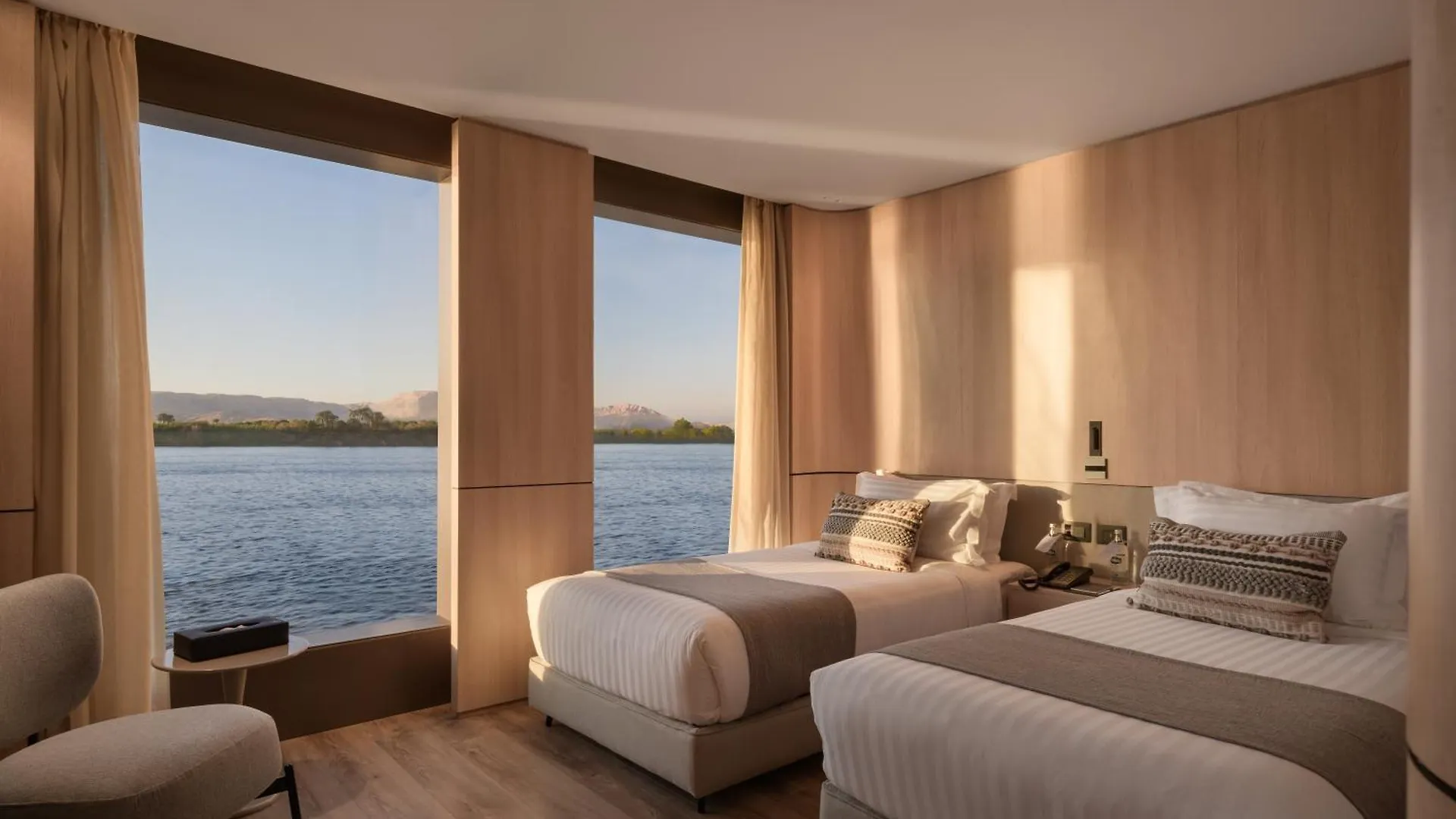 Szálloda Aqua The Dahabeya - Mondays From Luxor - Available For Private Bookings