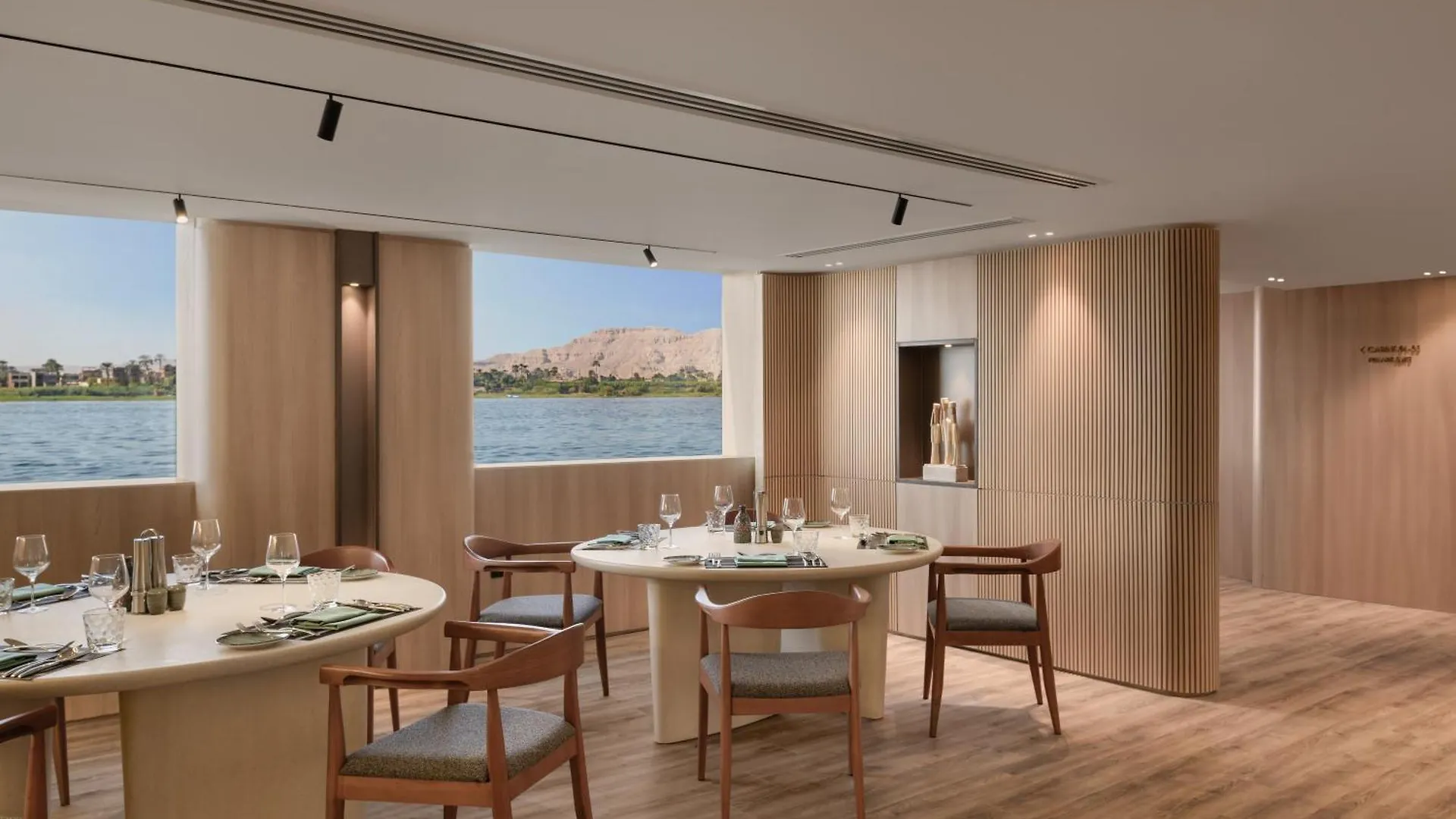 Szálloda Aqua The Dahabeya - Mondays From Luxor - Available For Private Bookings